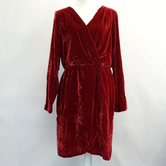 Beltaine Red Velvet Holiday Party Dress - Picture 1 of 8
